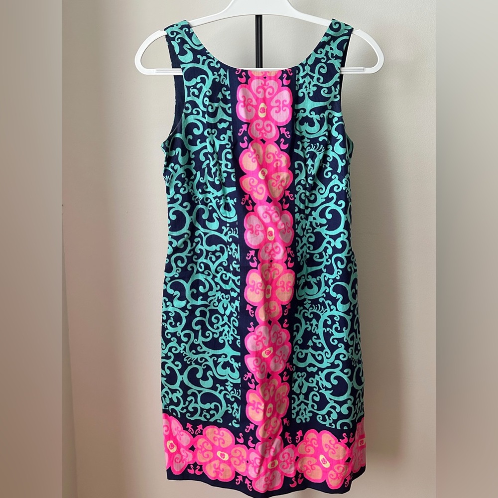 Lilly Pulitzer Size 4 Shift dress